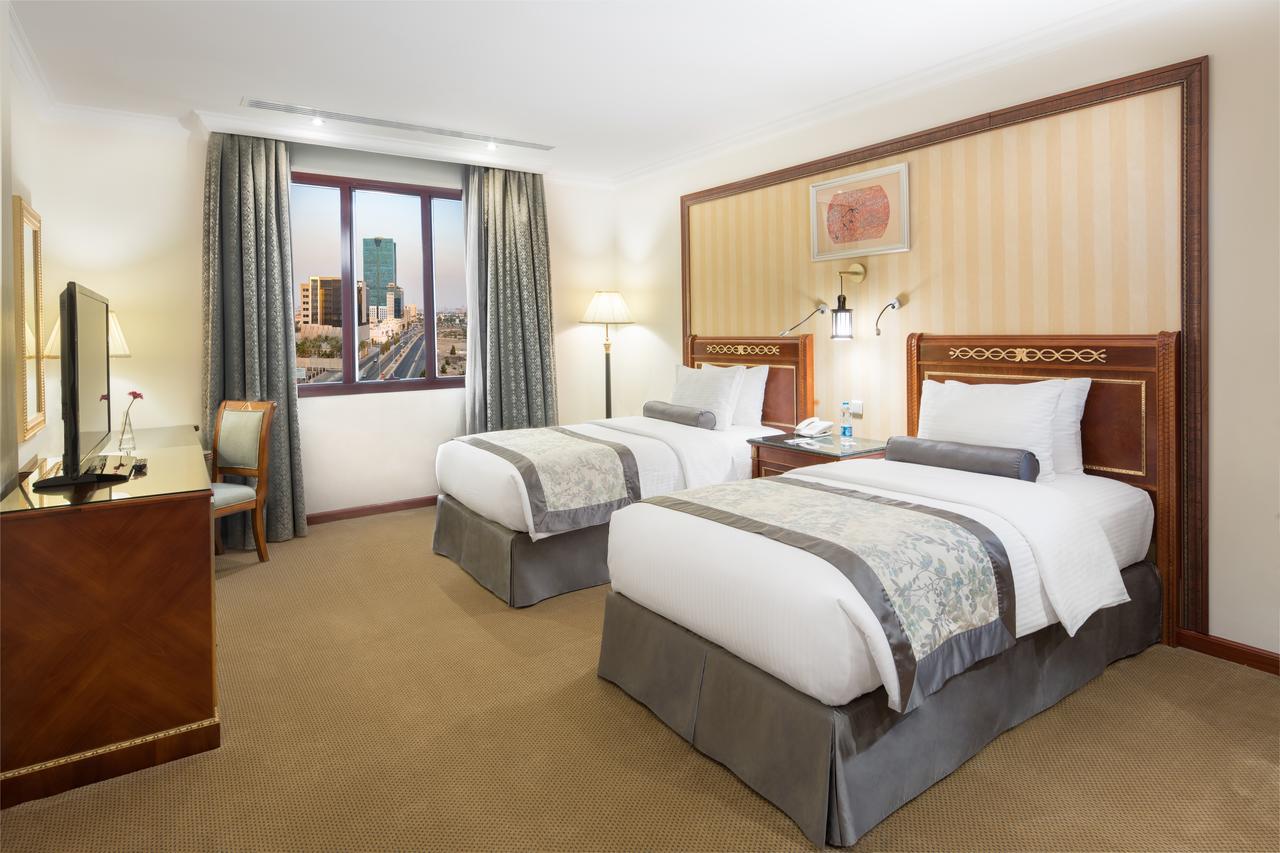 Twin Junior Suite
